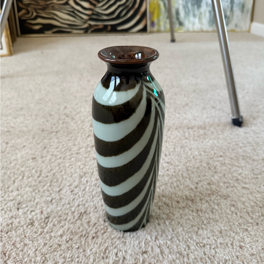 Elegant Zebra Vase